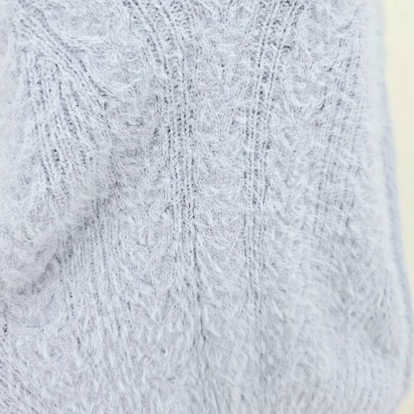 Lucky Brand Furry Oversized V-Neck Pullover Sweater XS - Picture 3 of 7